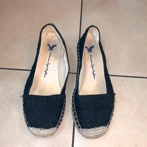 Espadrille shoes from AE. Excellent condition.